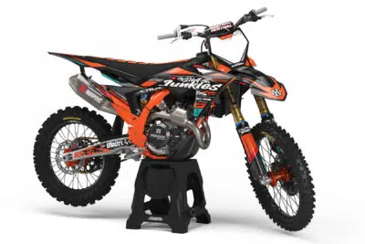 Wild is a Full Custom Bike Graphics kit that is available on the Koarse website which can be modified to fit all bike make and model.