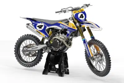 Gulf blue is a Full Custom Bike Graphics kit that is available on the Koarse website which can be modified to fit all bike make and model.